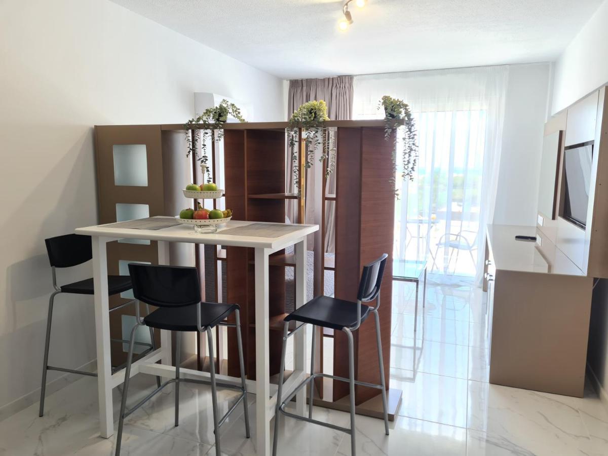 Fotoxenia Luxury Apts Paralimni Zewnętrze zdjęcie