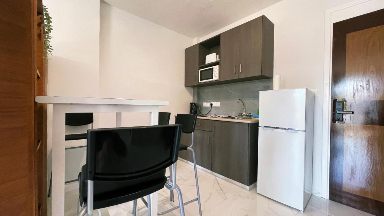 Fotoxenia Luxury Apts Paralimni Zewnętrze zdjęcie